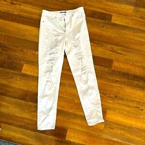 Forever 21 Distressed